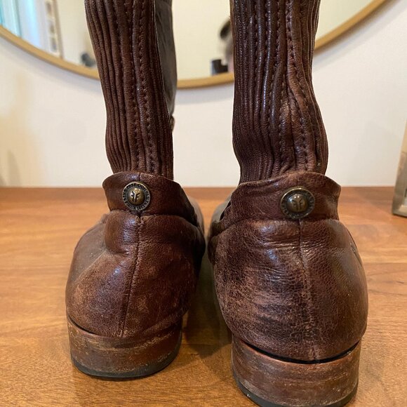 Frye Boots Size 8 EUC - Picture 2 of 3